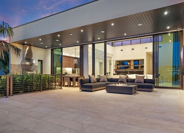 Back Patio 16x9-1-1