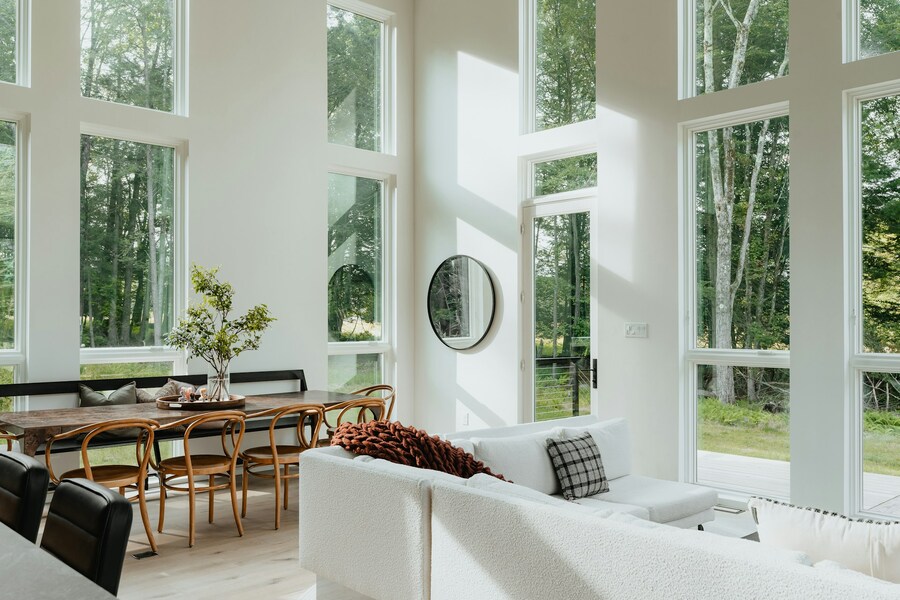 Choosing The Right Windows and Doors for Your Luxury Home